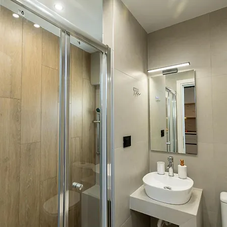 Апартаменты Modern 3 Bedroom Luxury *